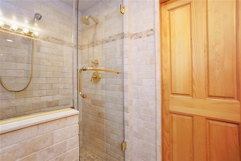 1416 80th Dyker Heights 11228 New York photo